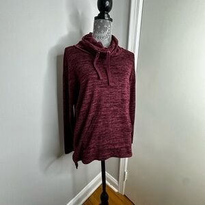 Women’s Space Dye Maroon Cowl Neck Kangaroo Pocket Pullover. Drawstring. Small.